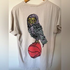 Owl Basketball Graphic T-Shirt